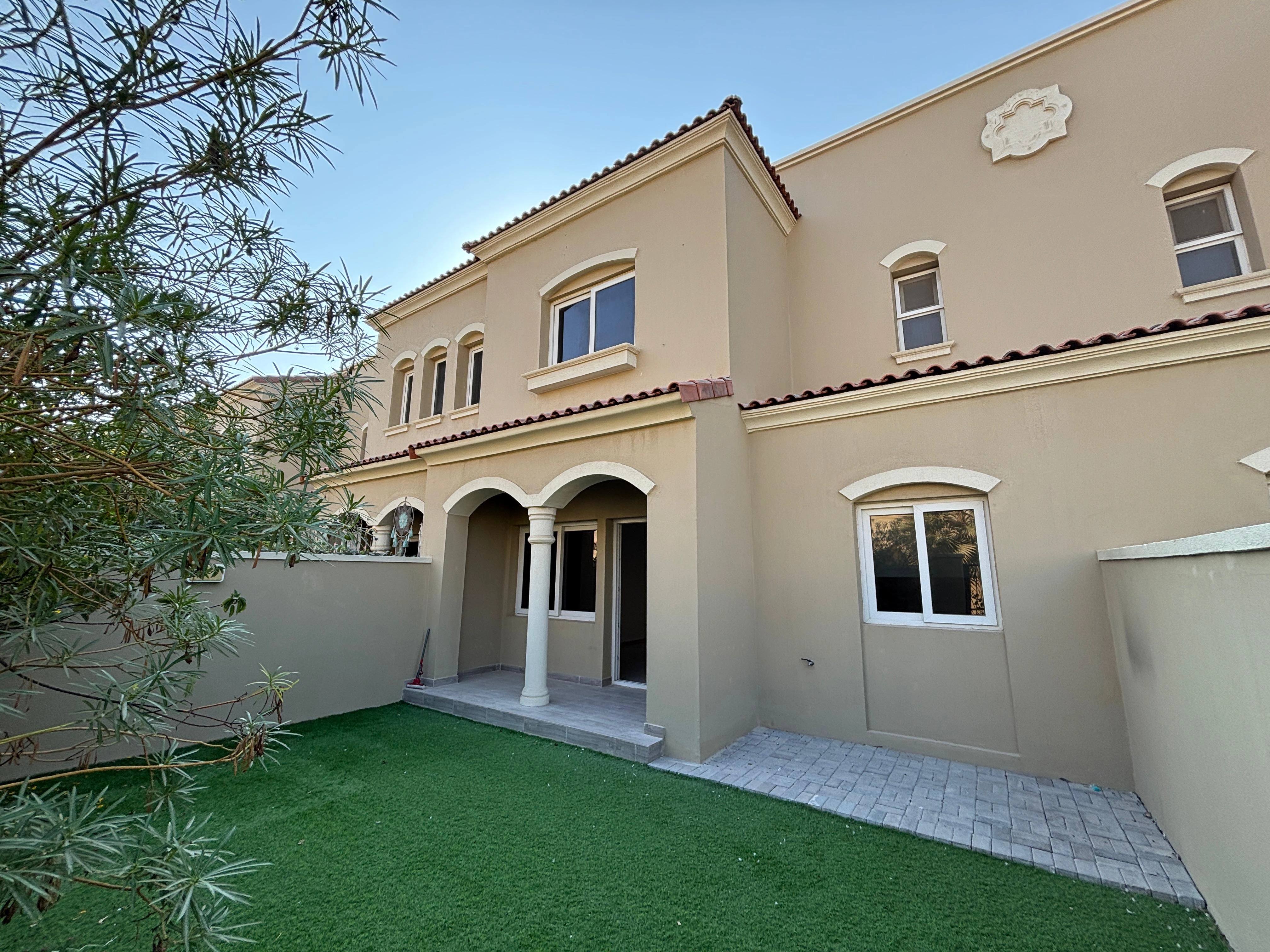 2 BEDROOMS VILLA FOR RENT IN CASA DORA SERENA