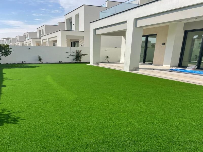 4 BEDROOM + MAID VILLA FOR RENT IN CAYA 1