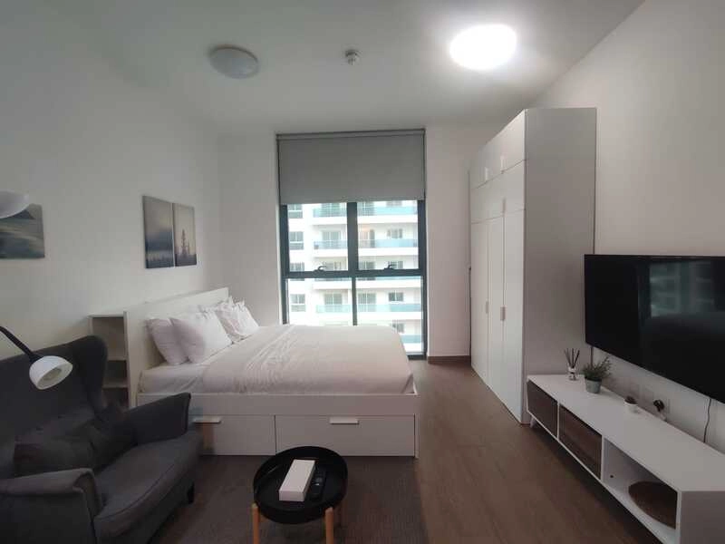 ОДНОКОМНАТНАЯ КВАРТИРА В АРЕНДУ В AKA RESIDENCE,JVC