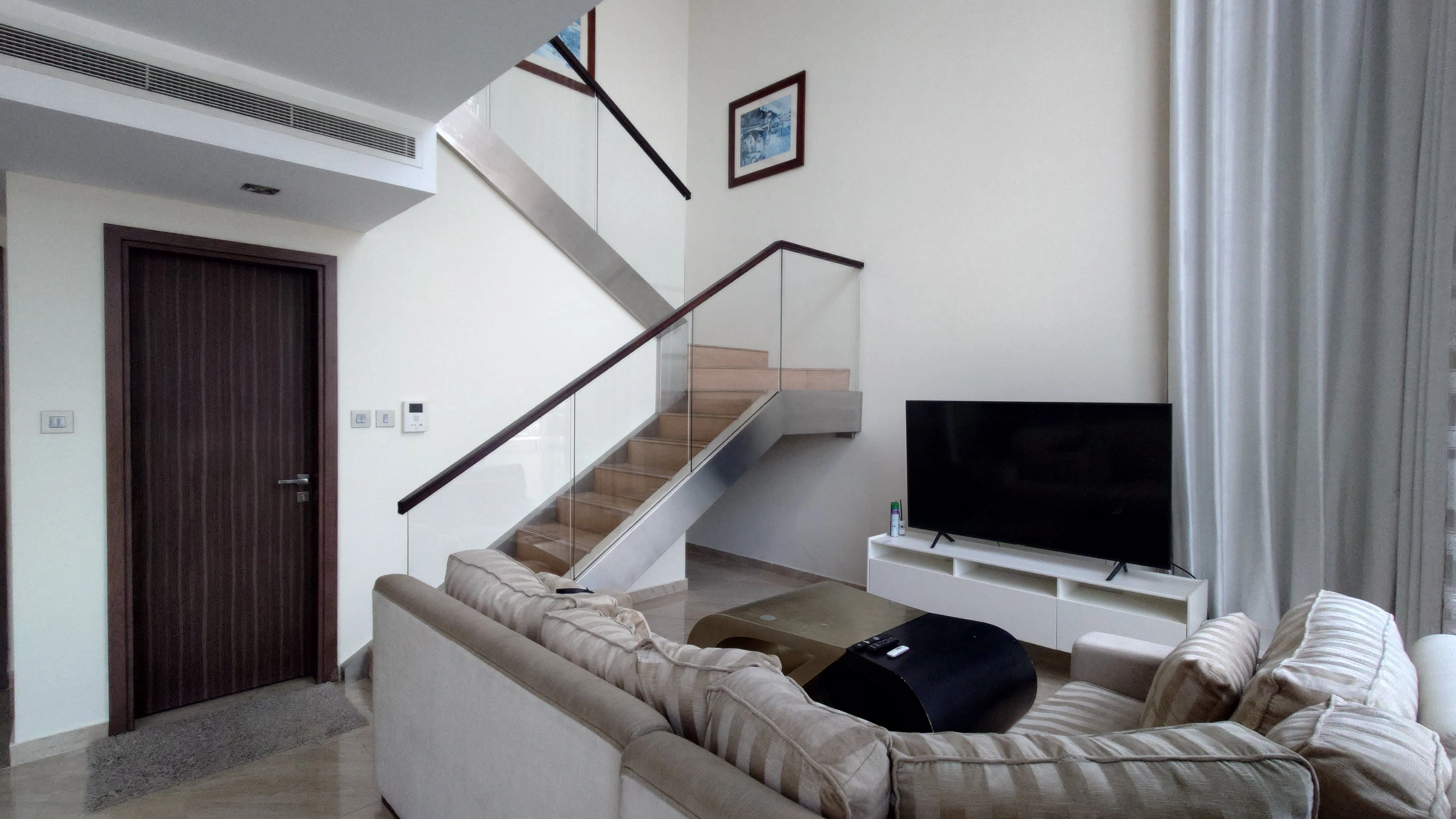 АРЕНДА ЛОФТ-КВАРТИРЫ В BAY SQUARE 1