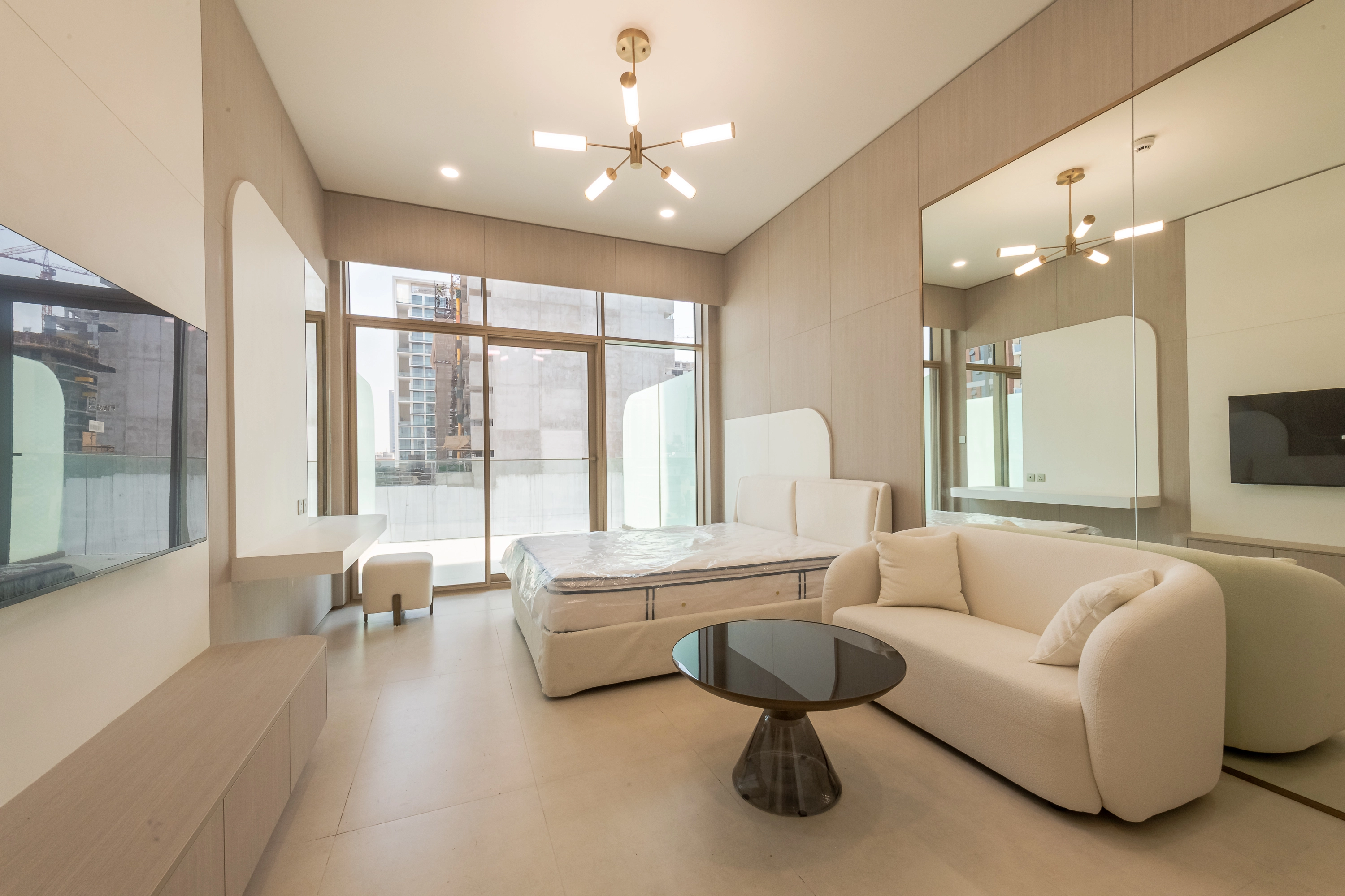 STUDIO FOR RENT IN PEARL HOUSE 3, JVC