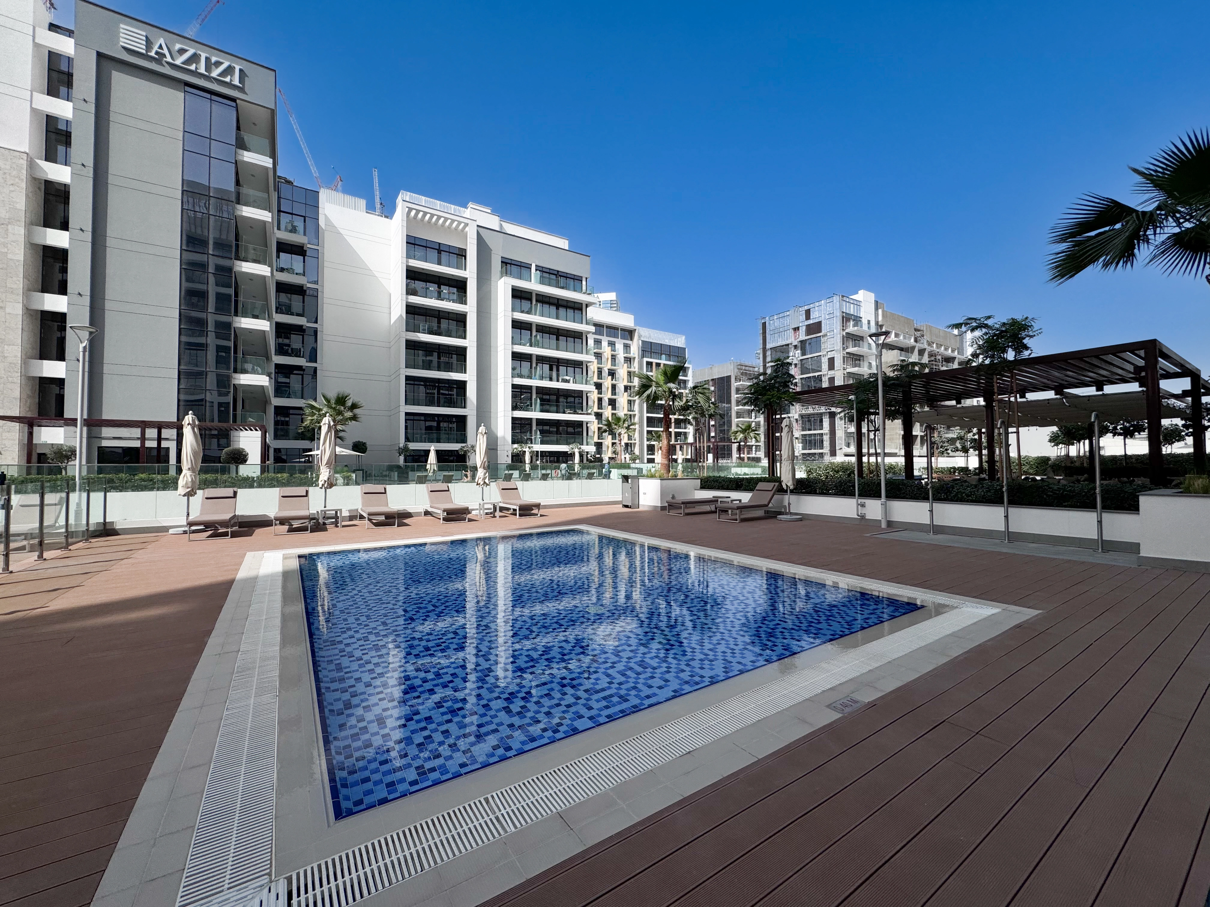1 BEDROOM APARTMENT FOR SALE IN AZIZI RIVIERA 65