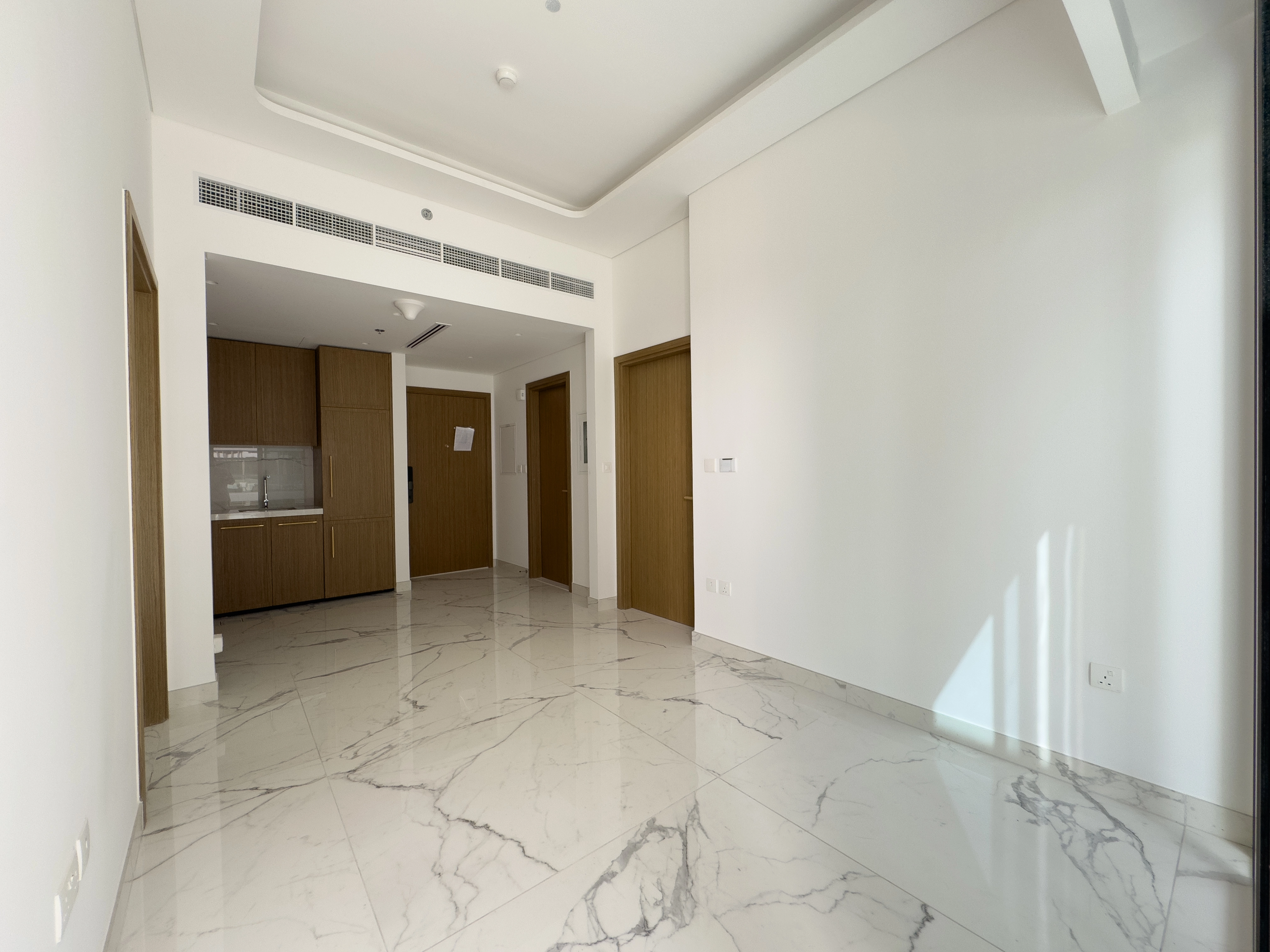 1 BEDROOM APARTMENT FOR SALE IN AZIZI RIVIERA 69