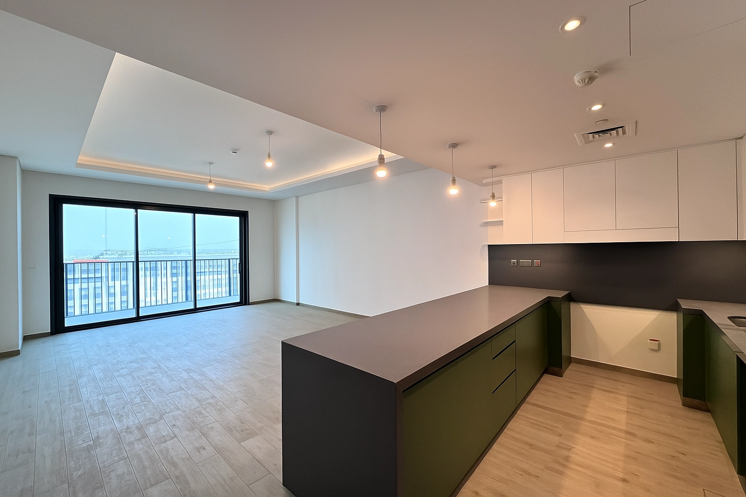 2 BEDROOMS APARTMENT FOR SALE IN CITY WALK