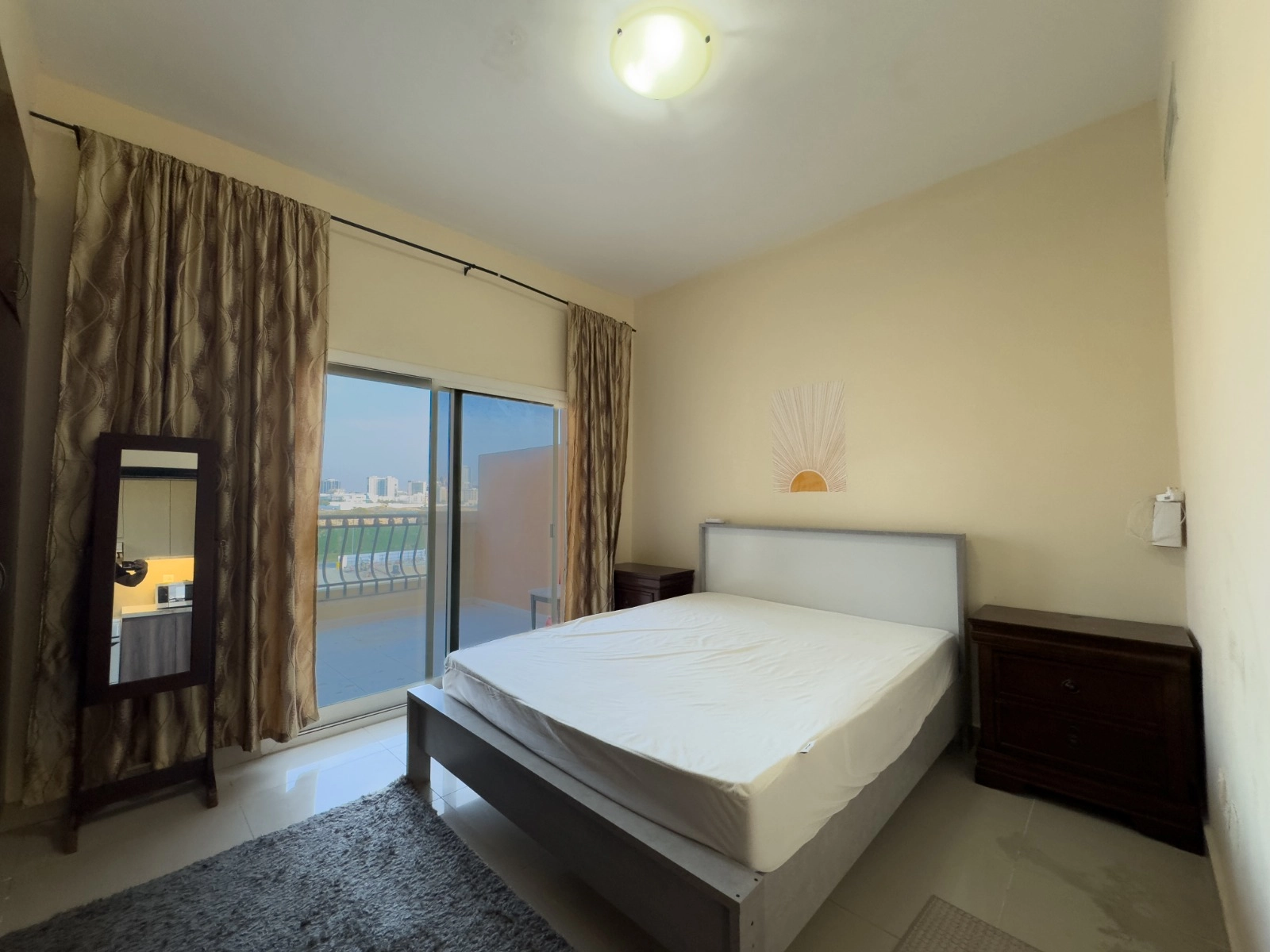 1 BEDROOM APARTMENT FOR SALE IN DIAMOND VIEWS 3